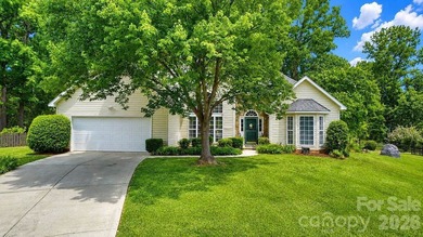 Welcome home to 122 Nantucket Court. This charming one-level - photo 3