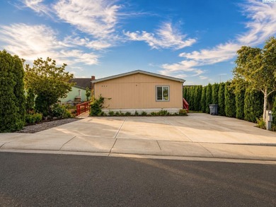 MLS# 294677 A Place That Feels Like Home From the Moment You - photo 2