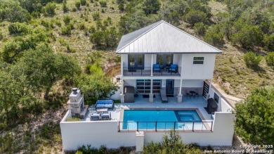 Lake Home For Sale in Canyon Lake, Texas