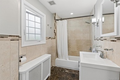 Welcome to this beautifully renovated 3-bedroom, 3-bath Colonial - photo 11