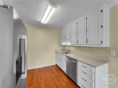 Offering the comfort of easy one-level living, this inviting - photo 12