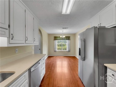 Offering the comfort of easy one-level living, this inviting - photo 14
