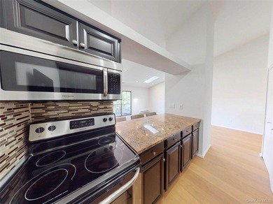 Welcome to one of the most desirable locations in **Oceanside - photo 5
