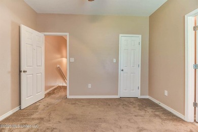 Charming 2-Story Townhouse WITH A NEW ROOF! This lovely - photo 21
