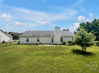 Offering the comfort of easy one-level living, this inviting - photo 28