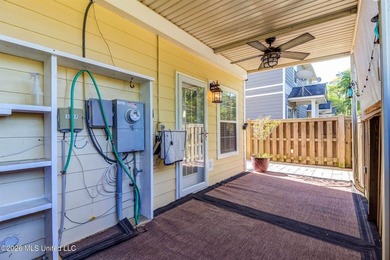 Charming 2-Story Townhouse WITH A NEW ROOF! This lovely - photo 29