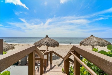 A recently remodeled 3-bed, 3.5-bath townhome w/2-car garage - photo 31