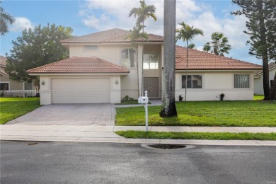 Lake Home For Sale in Pembroke Pines, Florida