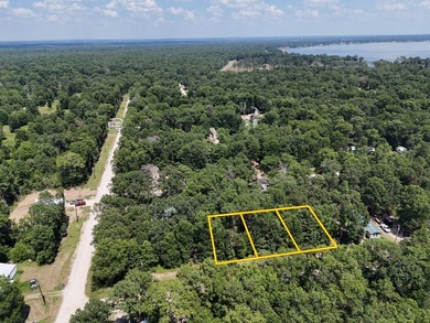 Picture your private retreat on this remarkable quarter-acre - photo 2