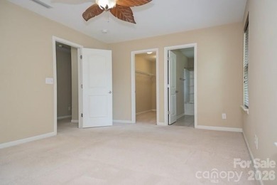 MOTIVATED SELLEERS! Welcome home to this beautifully maintained - photo 9