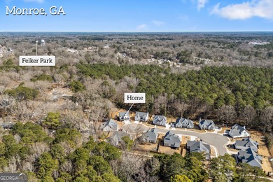 New construction farmhouse walking distance (or take your golf - photo 7
