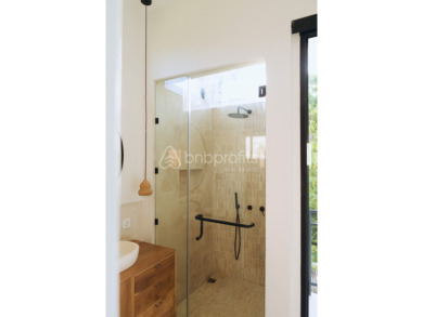 Modern Brand New One Bedroom Villa in Nyang Nyang - photo 20