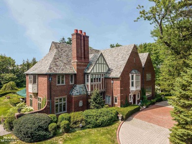 Lake Saint Clair Home For Sale in Grosse Pointe Farms Michigan