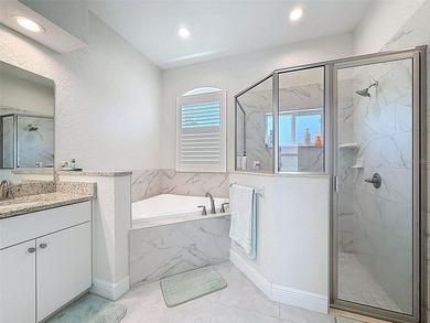 JUST REDUCED!!!This custom-built single-family residence - photo 41