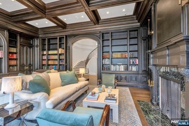 Set in one of Alpine's most prestigious enclaves just 8 miles - photo 11