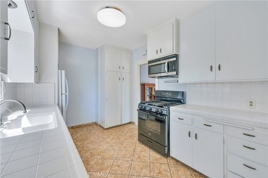 4124 E Broadway presents a rare opportunity to acquire a - photo 14