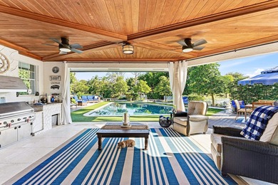 Set at the end of a quiet cul-de-sac in Lake Clarke Shores, this - photo 19
