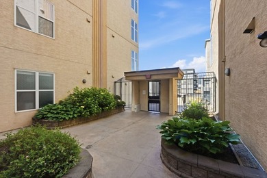 Experience the ultimate downtown Kelowna lifestyle in this - photo 27