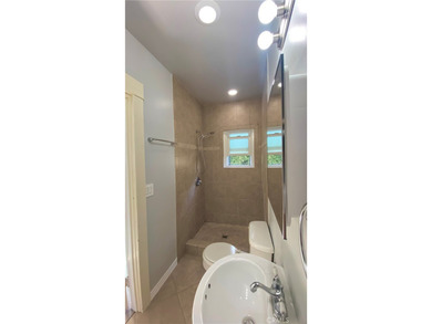 4124 E Broadway presents a rare opportunity to acquire a - photo 27