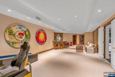 Set in one of Alpine's most prestigious enclaves just 8 miles - photo 28