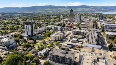 Experience the ultimate downtown Kelowna lifestyle in this - photo 29