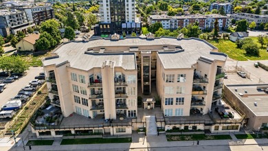 Experience the ultimate downtown Kelowna lifestyle in this - photo 31