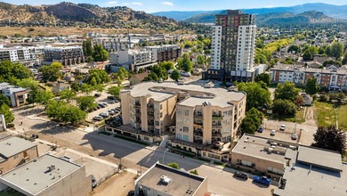 Experience the ultimate downtown Kelowna lifestyle in this - photo 34