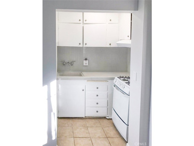 4124 E Broadway presents a rare opportunity to acquire a - photo 43