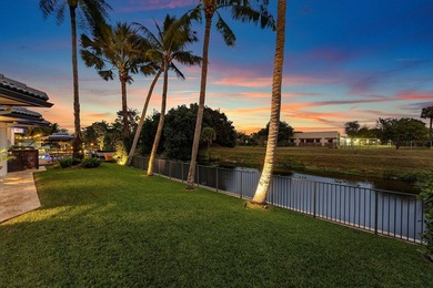 Set at the end of a quiet cul-de-sac in Lake Clarke Shores, this - photo 47