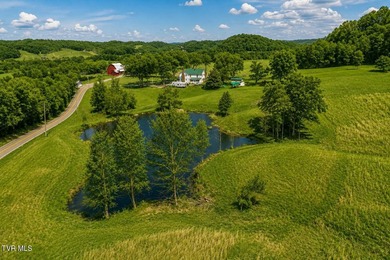 Welcome to the Historic Hilldale Farm, a remarkable Greene - photo 1