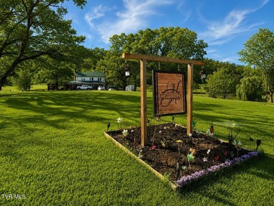 Welcome to the Historic Hilldale Farm, a remarkable Greene - photo 2