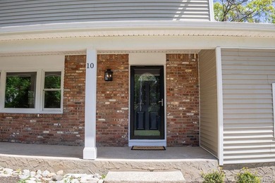 ~Move in ready with all new handsome upgrades~ Welcome to 10 - photo 4