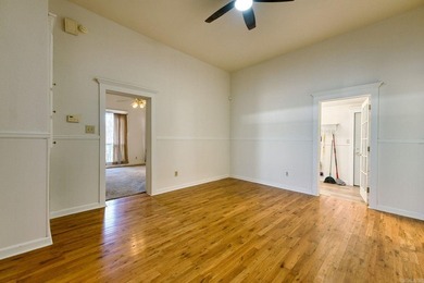 Step back in time with this enchanting 1930 Victorian-style gem - photo 17