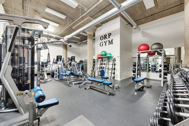 Discover this beautiful 2 BR/2 Bath split bedroom condo in River