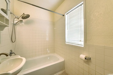 Step back in time with this enchanting 1930 Victorian-style gem - photo 39