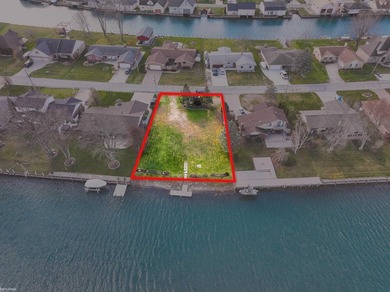 Lake Saint Clair Lot For Sale in Algonac Michigan