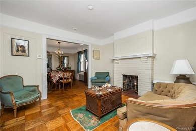 Welcome home to this charming 4 bedroom cape in the heart of - photo 2