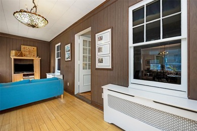 Welcome home to this charming 4 bedroom cape in the heart of - photo 6