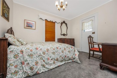 Welcome home to this charming 4 bedroom cape in the heart of - photo 10
