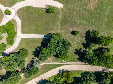 .22 AC Acre Lot for Garden Home in prestigious Eagles Bluff gated - photo 2
