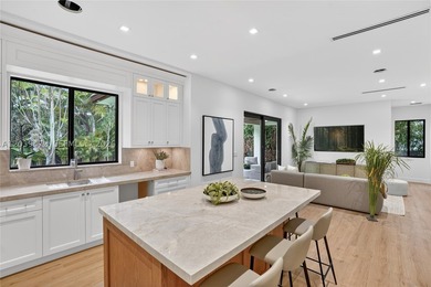 Exceptional residence perfectly situated just minutes from South - photo 14