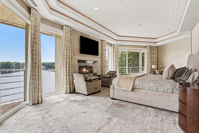 Step into unparalleled luxury with this exclusive estate, on a 3 - photo 19