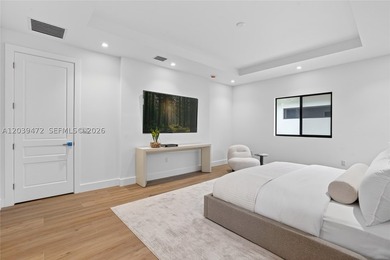Exceptional residence perfectly situated just minutes from South - photo 20