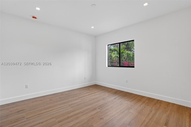 Exceptional residence perfectly situated just minutes from South - photo 23