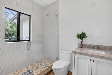 Exceptional residence perfectly situated just minutes from South - photo 25