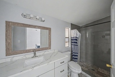 Centrally located with easy access to main roads, schools and - photo 26