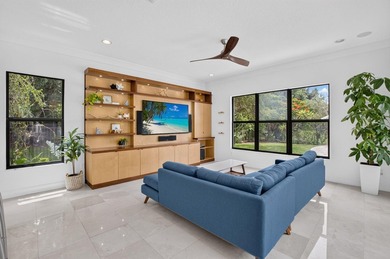 Welcome to this stunning waterfront cul-de-sac single-family - photo 29