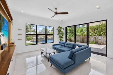 Welcome to this stunning waterfront cul-de-sac single-family - photo 30