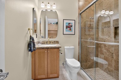 Welcome to this stunning waterfront cul-de-sac single-family - photo 38