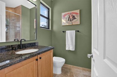 Welcome to this stunning waterfront cul-de-sac single-family - photo 44